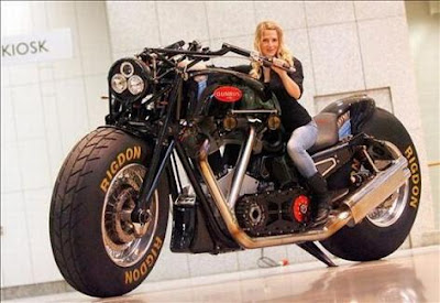 The Worlds Biggest Running Motorcycle Seen On www.coolpicturegallery.us