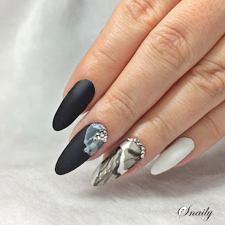 http://snaily-nails.blogspot.com/2018/02/veil-nails-hit-czy-kit.html