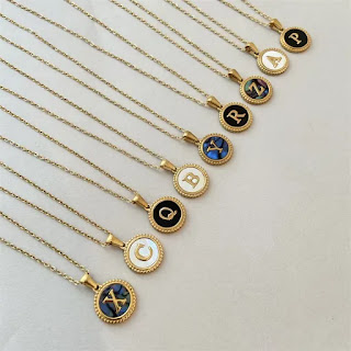 Original Gold Color Stainless Steel Vintage Letter Coin Pendant Necklace for Women Initial 26 Alphabet Jewelry Gift.