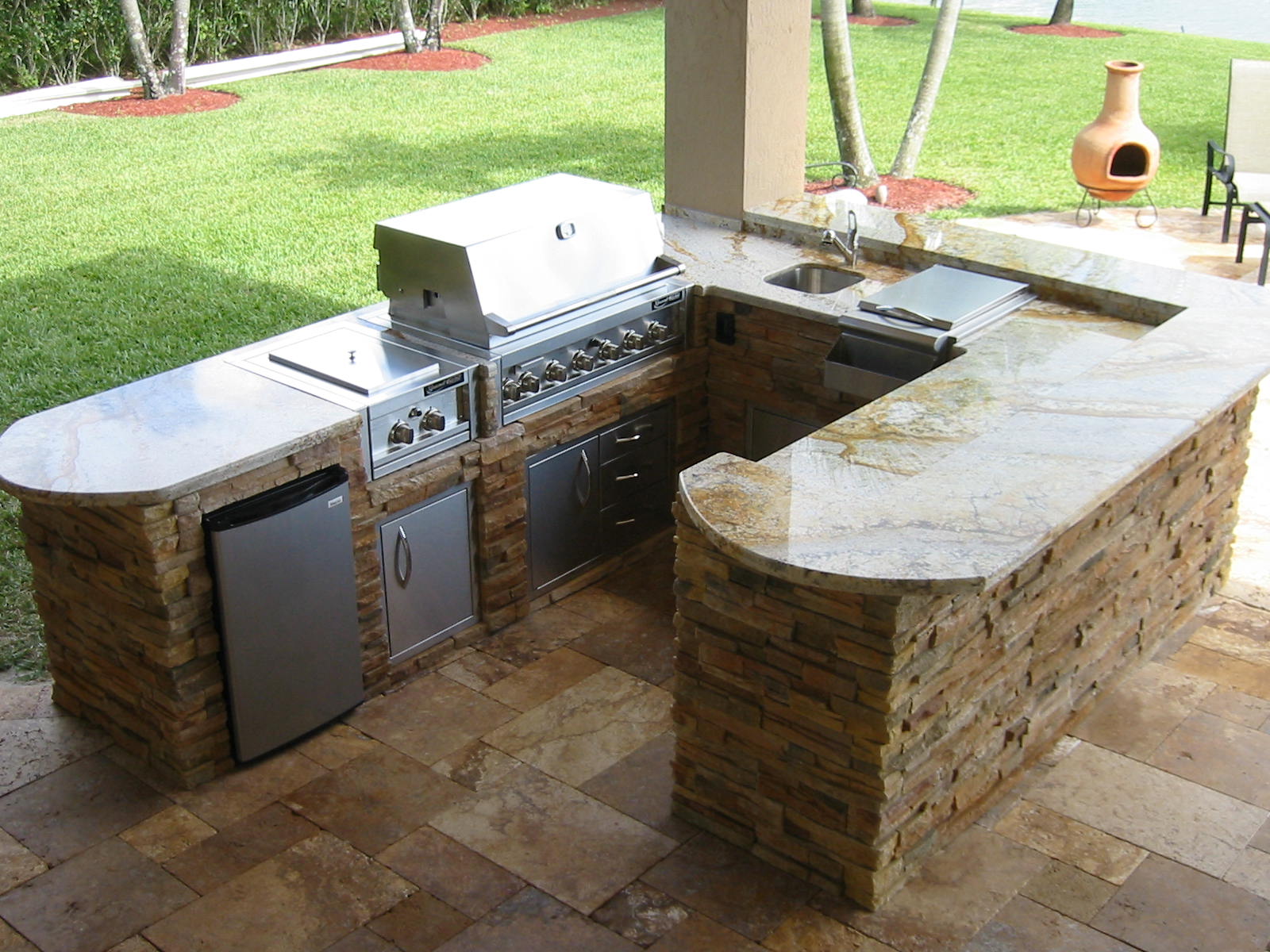 ... : Custom Outdoor Kitchen Grill Island Built In - On-site or Delivered