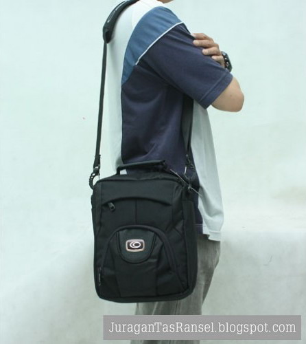 Tas Netbook Ipad Tablet OZONE 713 Juragan Tas Ransel Tas Netbook Ipad Tablet OZONE 713 Juragan Tas Ransel