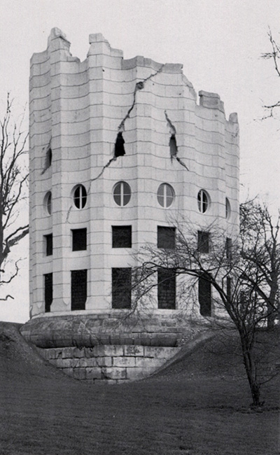 The Column House / The Désert de Retz