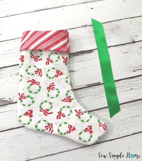 mini christmas stocking pattern