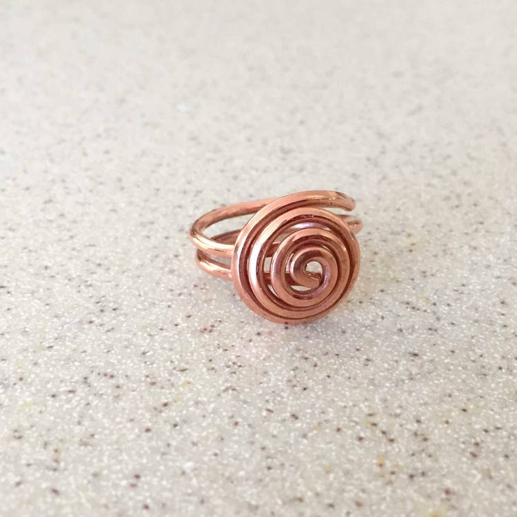 Lisa Yang Jewelry : Making Copper Rings for Beading