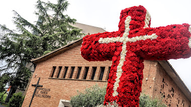 Celebración de las Cruces de Mayo en María Auxiliadora