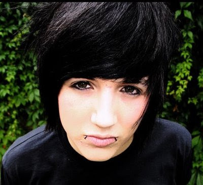 Short Haircuts Emo. Short Emo hairstyles give