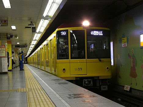 銀座線　溜池山王行き3　1000系(駅ナンバリング付)(渋谷駅改良工事に伴う運行)