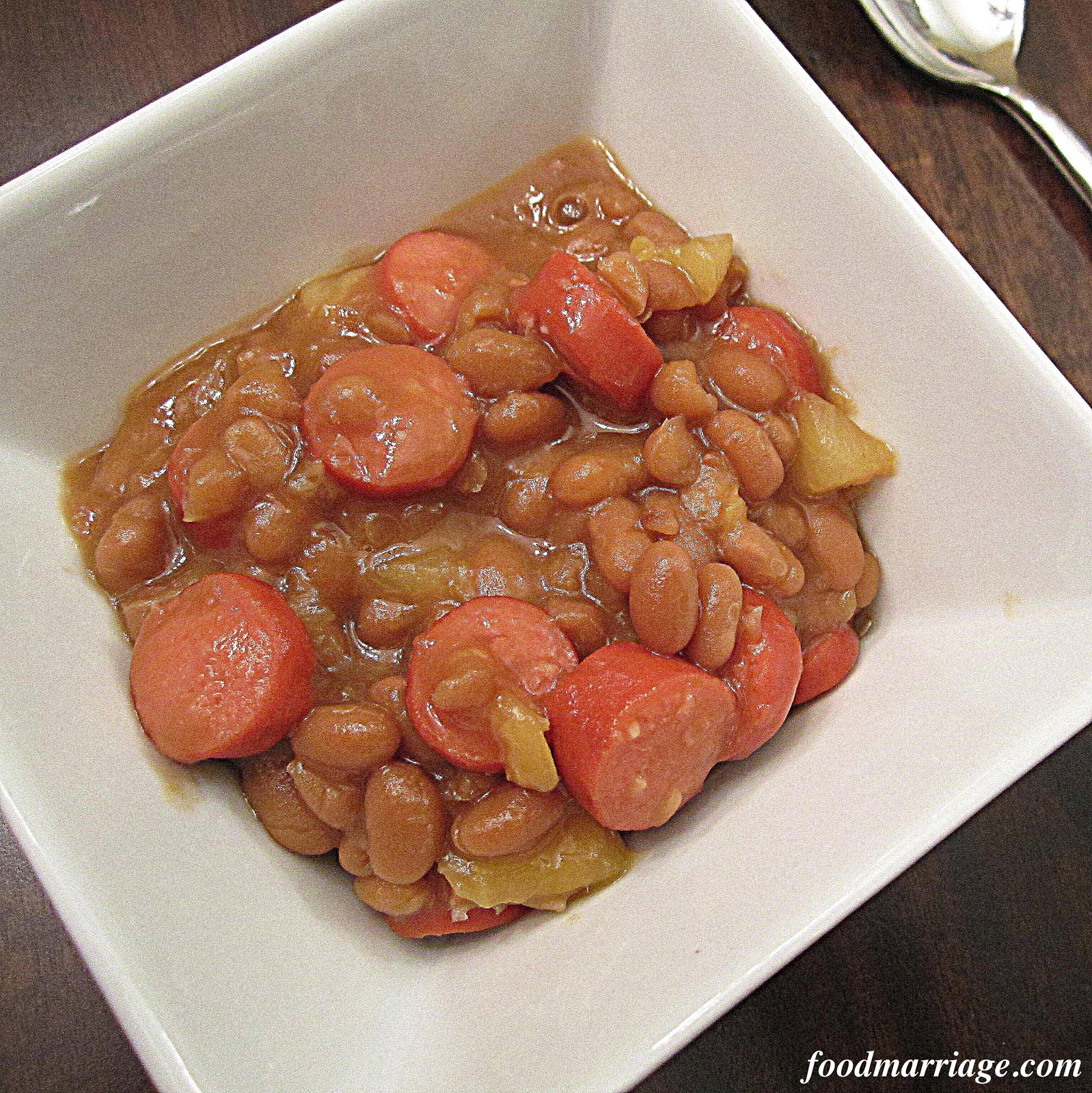 Recipe: Hot Dogs & Baked Beans for Two | Food Marriage