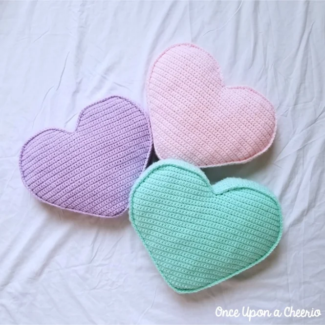 Candy Heart Pillow FREE Crochet Pattern