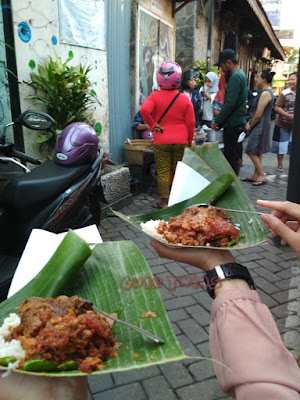 pengalaman makan gudeg di yogyakarta