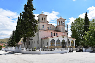 ναός αγίων Κωνσταντίνου και Ελένης στο Μαυροδέντρι Κοζάνης