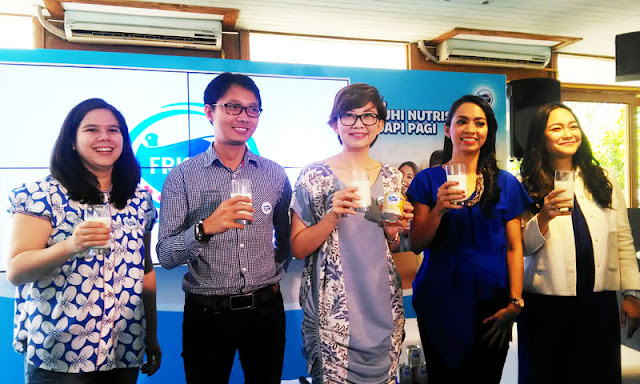 kampanye frisian flag saatnya keluarga minum susu sekarang