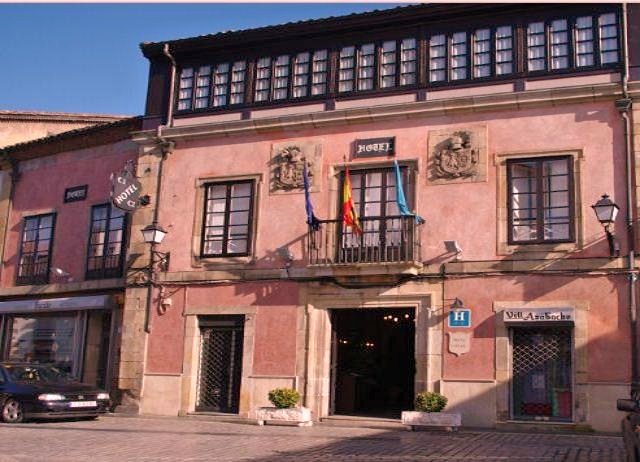 Hotel Carlos I, Villaviciosa de Asturias