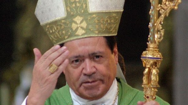 Le gritan “¡pederasta!” a Norberto Rivera en Puebla 