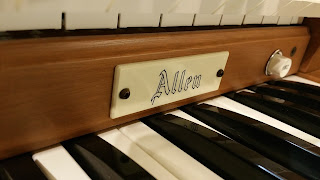 ALLEN ORGAN AS USED FOR PAPAL VISIT