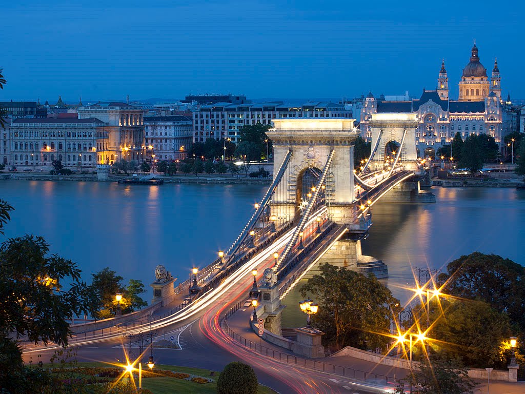 TOP WORLD TRAVEL DESTINATIONS Budapest The Queen of the 