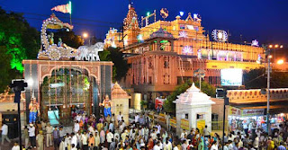 janmashtami-mass-gathering-in-mathura-temples