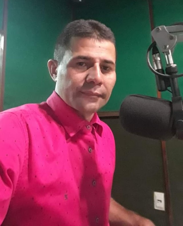 CRATEÚS:  RADIALISTA ANTÔNIO FILHO É O NOVO CONTRATADO DA RÁDIO EDUCADORA FM.