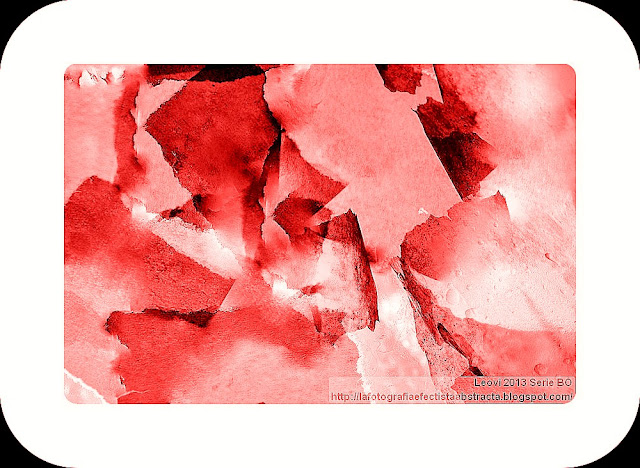 Foto Abstracta 3414  Breaking the deepest part of my heart - Rompiendo la parte más profunda de mi corazón