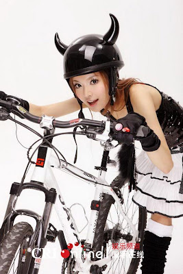Mabel Yee, Taiwan Girl, Taiwanese Idol