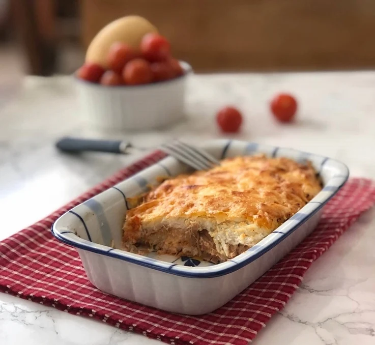 Pastel de patata con atún gratinado