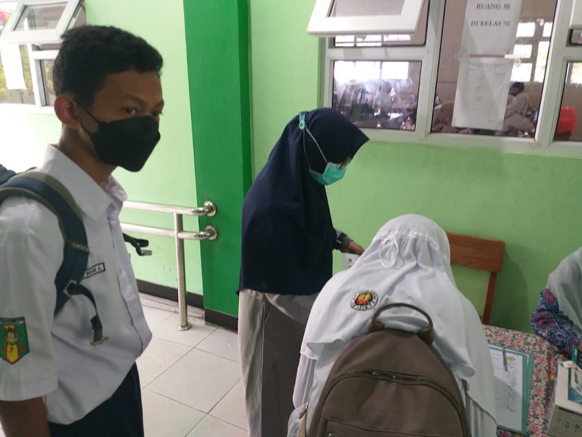 Kompetisi Sains Surabaya yang Diselenggarakan Oleh  KSM Kota Surabaya di MTs Negeri 3 Surabaya