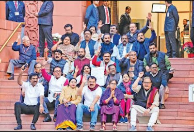 78 MPs of opposition parties suspended in Parliament in one day!!!