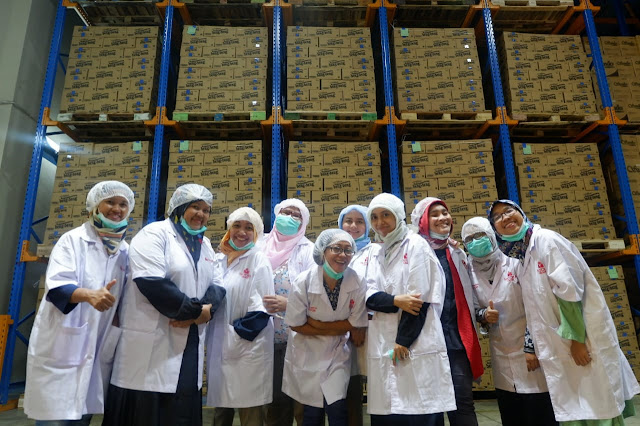 Blogger visit PT. Mayora Indah Divisi Wafer