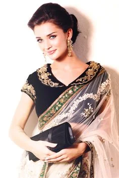 Amy jackson in saree