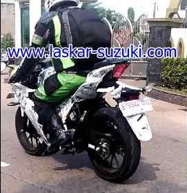 Suzuki GSX-R150 Sedang di test di jalanan