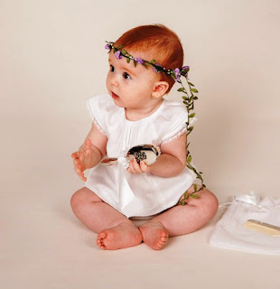 Gambar Bayi Perempuan Cantik Pakai Bandana Bunga