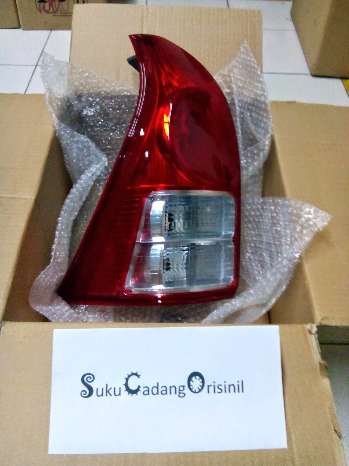 Stop Lamp RH Lampu Belakang Kanan All New Avanza