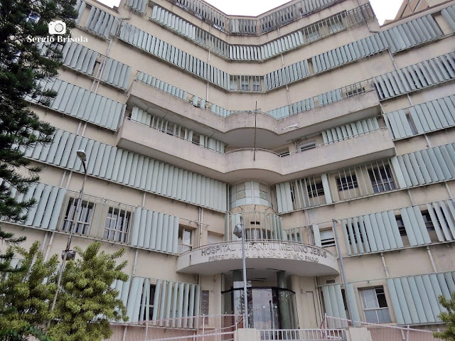 Vista ampla da fachada do Hospital Municipal Infantil Menino Jesus - Bela Vista - São Paulo