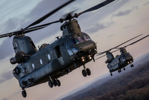 UK Purchases 14 CH-47F Chinook Helicopters Worth £1.4 Bilion