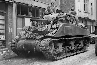 Tank Sherman dalam perang dunia 2