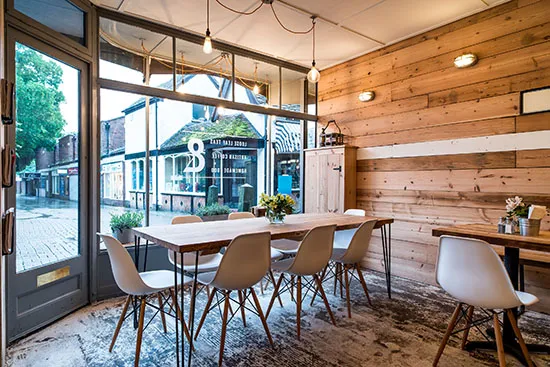 Desain interior cafe berkonsep scandinavia