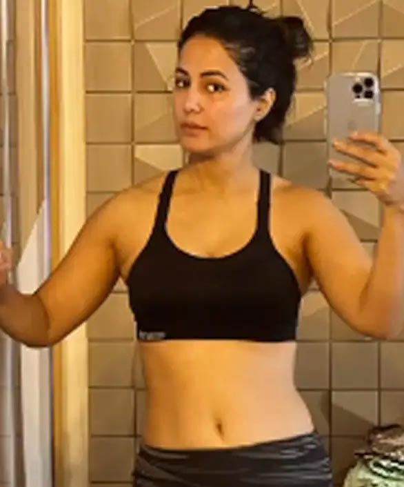 Hina Khan navel gym hot actress