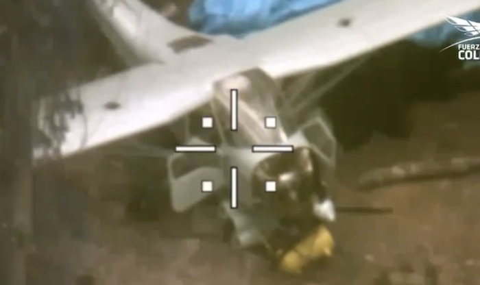 ¿Las FARC con Fuerza Aérea? Fuerzas Militares de Colombia ubicaron y destruyeron aeronave perteneciente a este grupo terrorista