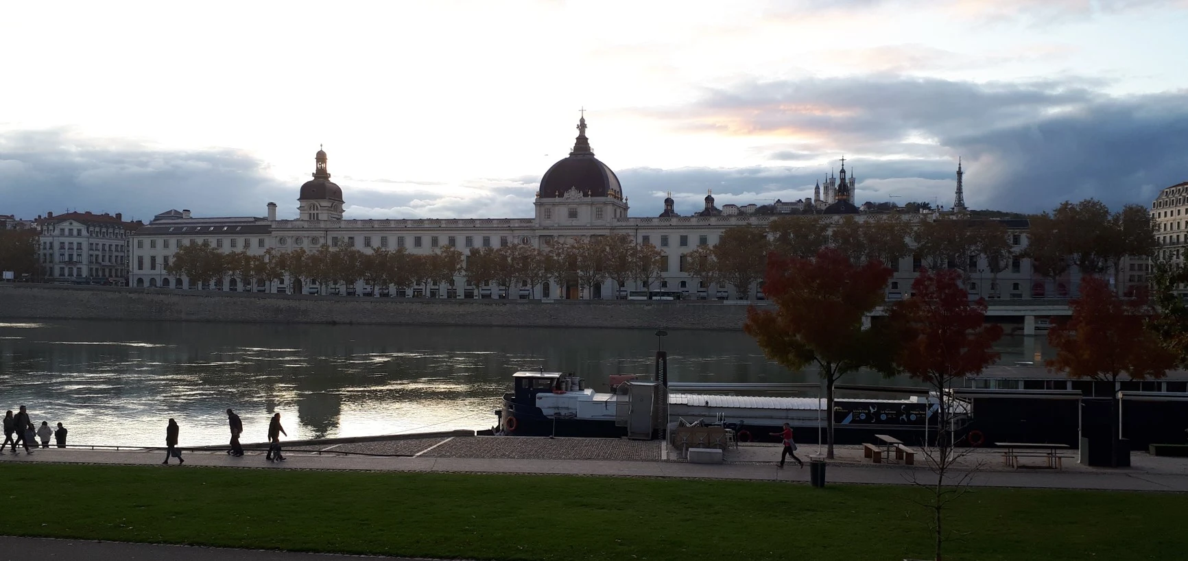 lyon hôtel dieu