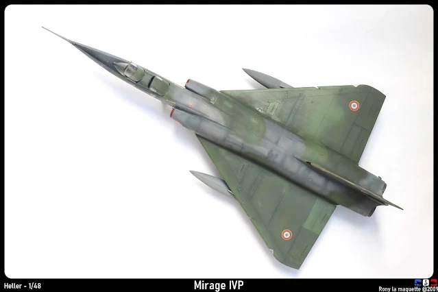 Maquette du  Mirage IV P d'Heller au 1/48.