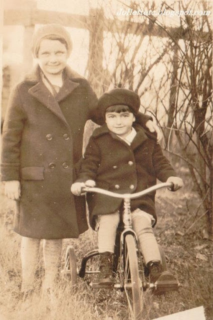 Unidentified children in collection from Helen Killeen Parker, Portsmouth, VA