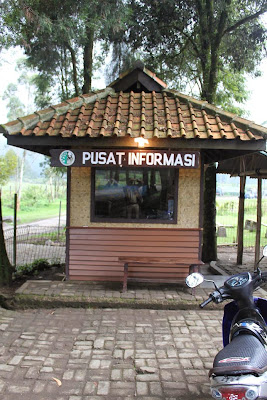 Pusat Informasi di Bumi Perkemahan Ranca Upas Bandung