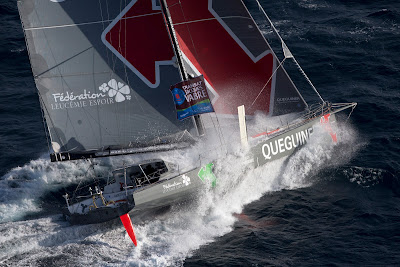 Yann Eliès se déroute vers Newport sur la New York - Vendée