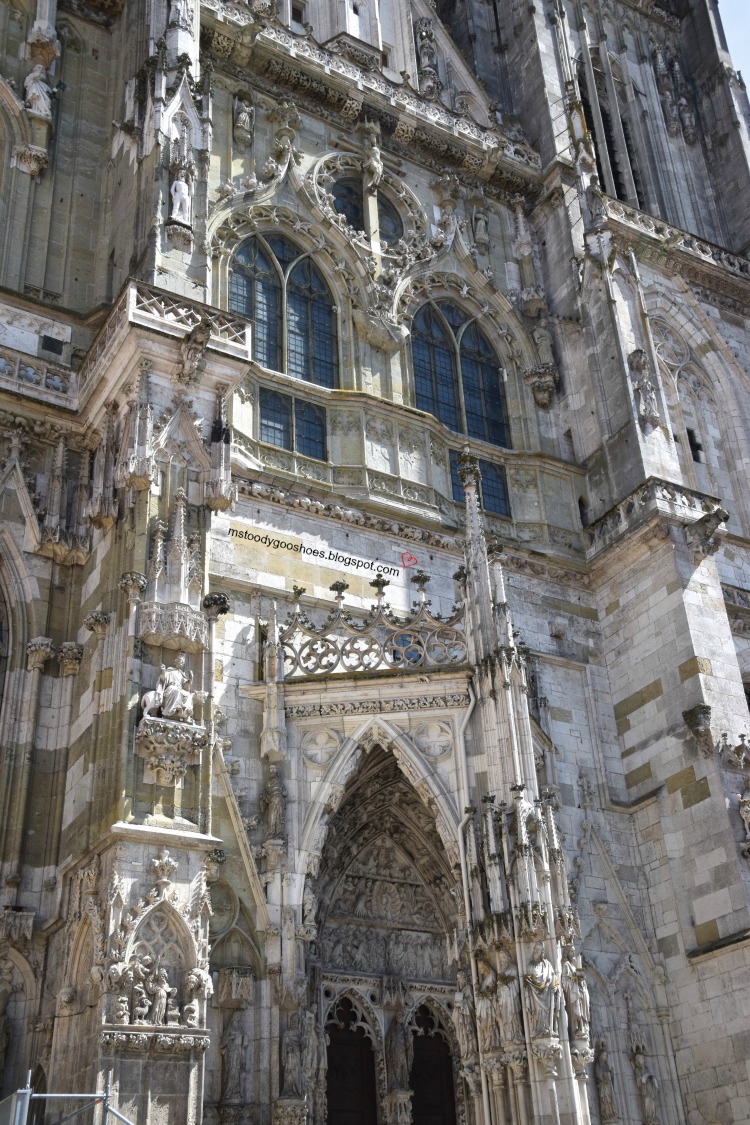 Regensburg St. Peters Cathedral in Regensburg, Germany | Ms. Toody Goo Shoes #Regensburgcathedral #regensburg #germany #danuberivercruise