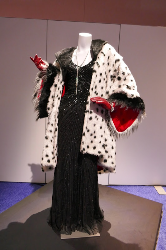 Victoria Smurfit Once Upon a Time Cruella de Vil costume