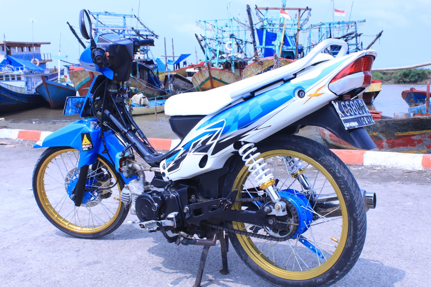 Kumpulan Gambar Motor Drag Yamaha Fiz R Terlengkap Stamodifikasi