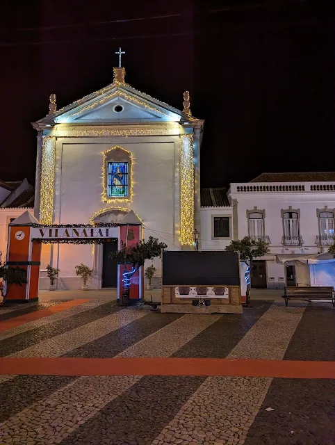 Christmas market in Vila Real de Santo Antonio lit up at night