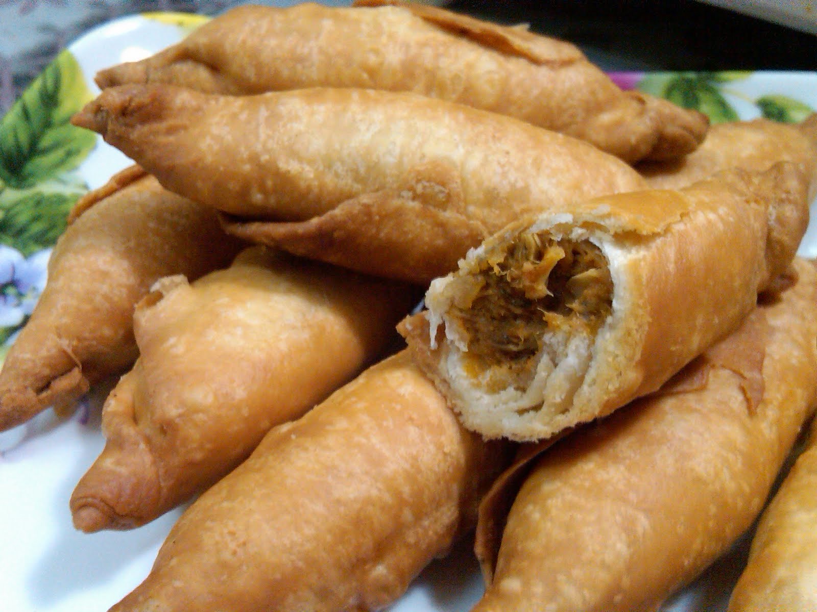 Salju 💠 kuih : sardin roll