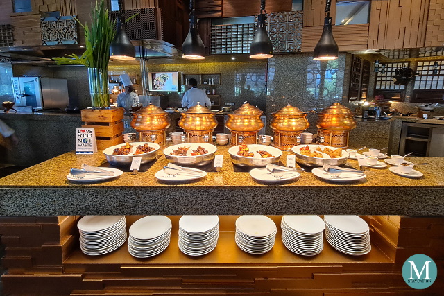 Weekend Buffet at Feria, Radisson Blu Cebu