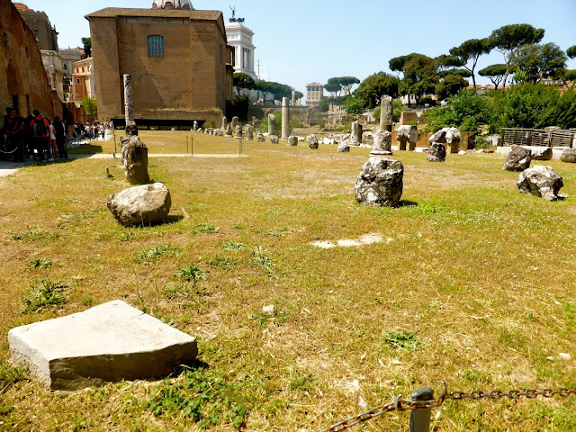 Roma-Foro romano-Basilica Emilia